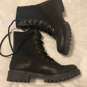 Blowfish black combat type boots